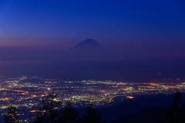 Kofu ve Mt.Fuji peyzaj