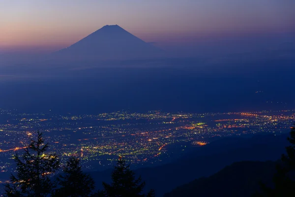 甲府与富士山的景观 — 图库照片