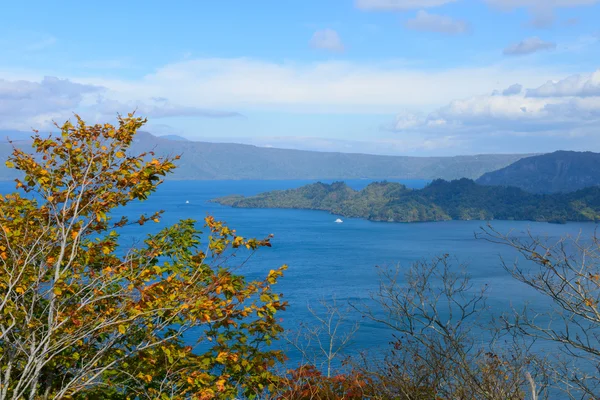 Otoño en el Lago Towada — Foto de Stock