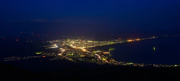 Scène nocturne de la ville de Mutsu — Photo