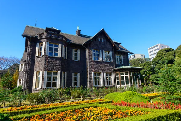 Kyu-Furukawa Gardens in autumn in Tokyo — Stock Photo, Image