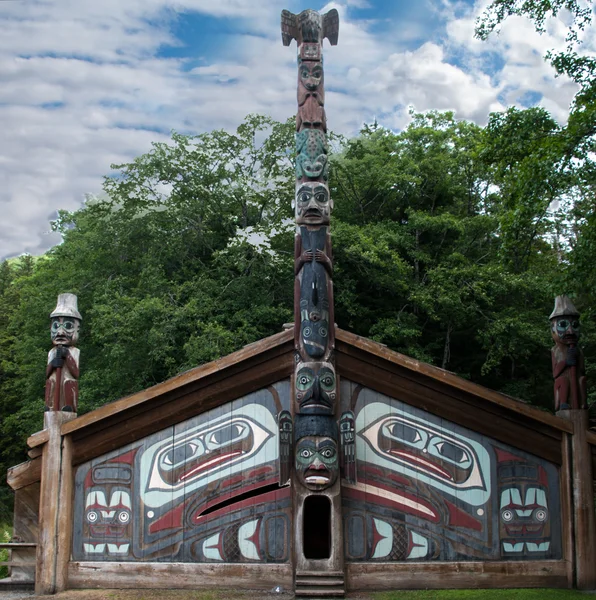 Casa da Comunidade totem Bight — Fotografia de Stock