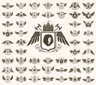 Heraldic Coat of Arms vektör seti, antika heraldik rozetler ve ödüller koleksiyonu, klasik tarz tasarım unsurları, aile veya iş logoları sembolleri.