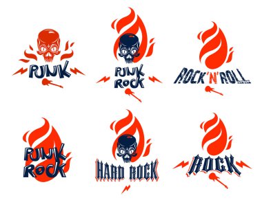 Kafatasında bir alevler Hard Rock müzik vektör logolar veya amblem ayarla, agresif kafatası yangın Rock and Roll etiketleri, Punk festival konser ya da kulüp, müzik aletleri dükkanı veya kayıt stüdyosu ölü kafa.