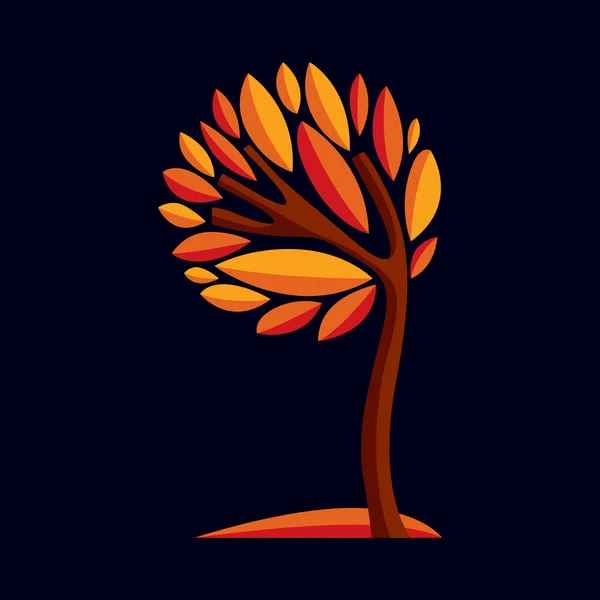 Artistique stylisé décoratif bel arbre — Image vectorielle