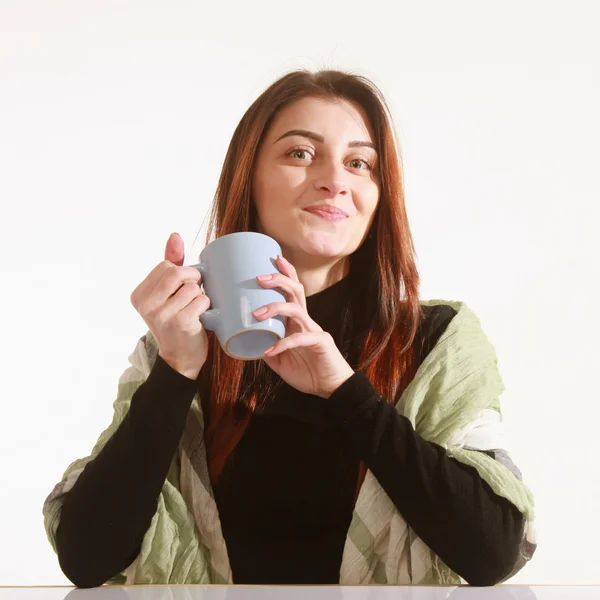 Hermosa mujer de negocios disfrutando en una taza de café (Coffee bre — Foto de Stock