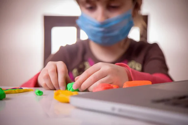 Vivere Quarantena Coronavirus Selvaggina Occupazione Bambini Casa Durante Quarantena Del — Foto Stock