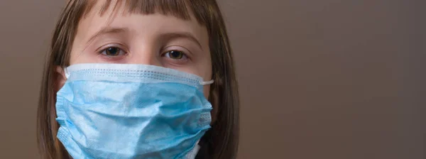 Coronavirus Covid Preventie Tijdens Griep Besmettelijke Uitbraak Jong Mooi Maar — Stockfoto