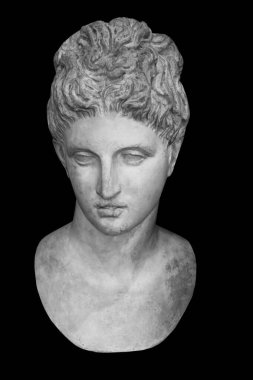 Okçuluk, müzik ve dans tanrısı Apollo 'nun antik heykeli. Av tanrıçası Artemis 'in ikiz kardeşidir. Siyah ve beyaz görüntü.