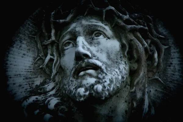 Jezus Chrystus Koronie Cierniowej Fragment Starożytnej Figury — Zdjęcie stockowe