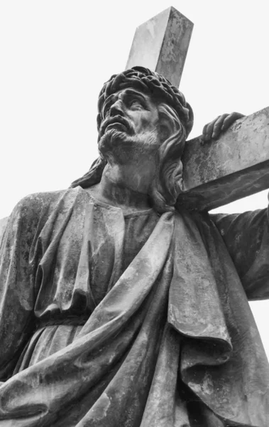 Vista Inferior Santa Cruz Con Jesucristo Crucificado Estatua Antigua Enfoque — Foto de Stock
