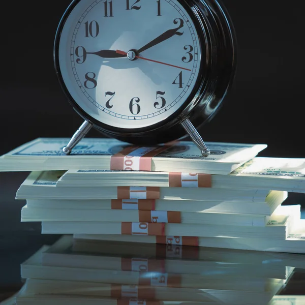 Time Money Clock Stacks Hundred Dollar Bills Symbol Business Wealth — Stock Photo, Image