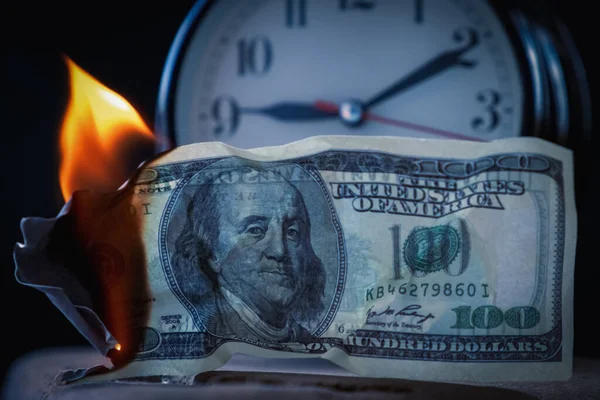 Burning Dollar Bills Clock Symbol Lost Time Opportunities Business Concept — Stock Photo, Image