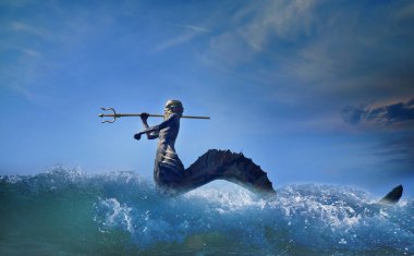 Denizin ve okyanusların yüce tanrısı Neptün (Poseidon, Triton) elinde bir mızrak tutuyor.