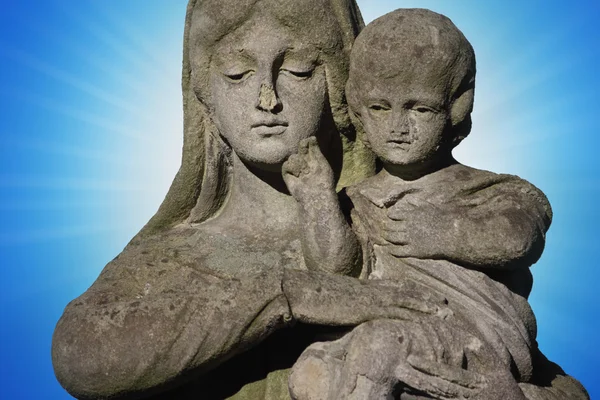 Estatua de la Virgen María y Jesucristo — Foto de Stock