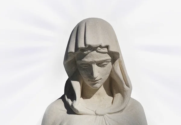 Virgem Maria, a antiga estátua (sobre fundo branco ) — Fotografia de Stock