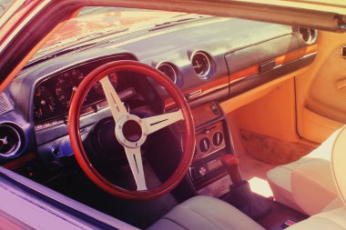 Retro araba iç (parça)