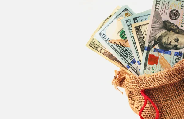 Dollars dans le sac comme un symbole de croissance économique et de réussite — Photo