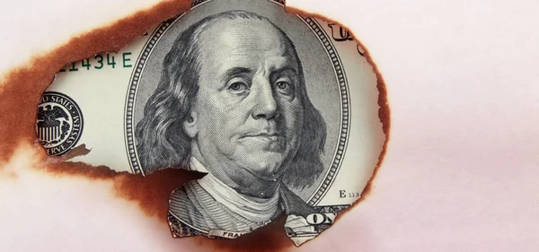 Uang dolar terbakar — Stok Foto