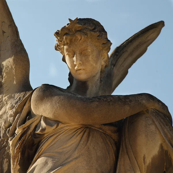 Angel als een symbool van trouw, vriendelijkheid en liefde — Stockfoto