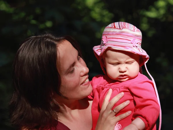 Mother and unhappy child — Stock Photo, Image