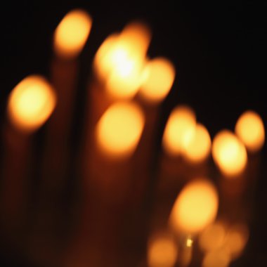 Bokeh illüstrasyon parlayan ışık spot renkleri ile resmi 