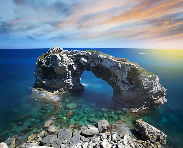 Natural Arch Es Pontas, Maiorca, Baleari, Spagna — Foto Stock