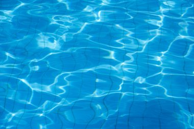 havuz mavi su yüzeyi