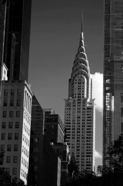Crysler Binası New York'ta siyah ve beyaz