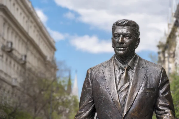 Estátua do ex-presidente dos EUA Ronald Reagan — Fotografia de Stock