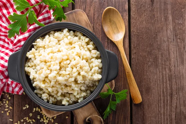 Boiled bulgur in a bowl — Stock Photo, Image