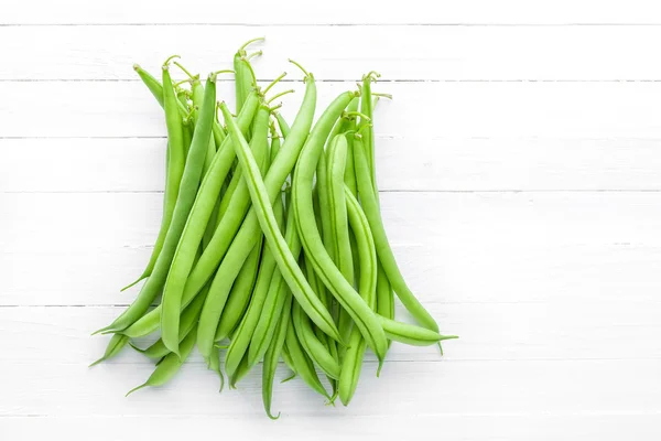 白の新鮮な緑の豆 — ストック写真
