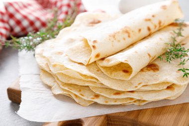 Hint ekmeği chapati, ince lavaş, pita