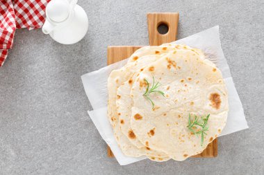 Hint ekmeği chapati, ince lavaş, pita