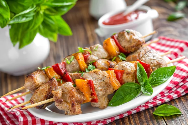 Kebab con verduras —  Fotos de Stock