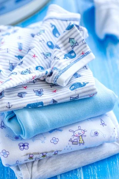Babykläder — Stockfoto