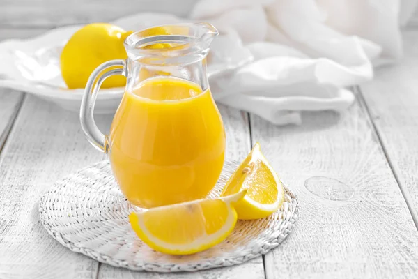 Jugo de limón — Foto de Stock