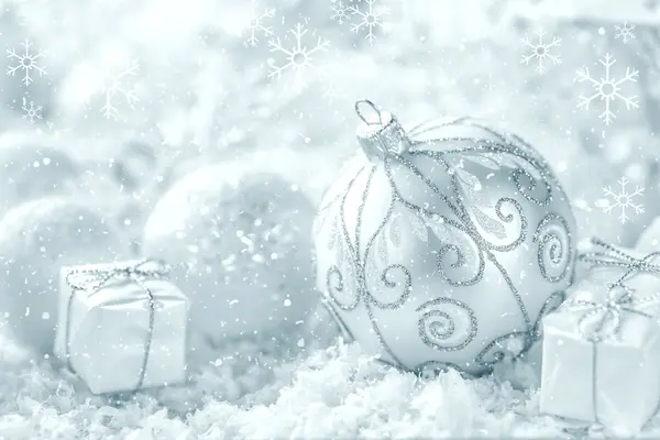 Decoraciones blancas de Navidad — Foto de Stock