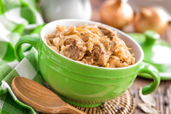 Braised cabbage with meat — Stock Image Braised cabbage with meat Stock Picture