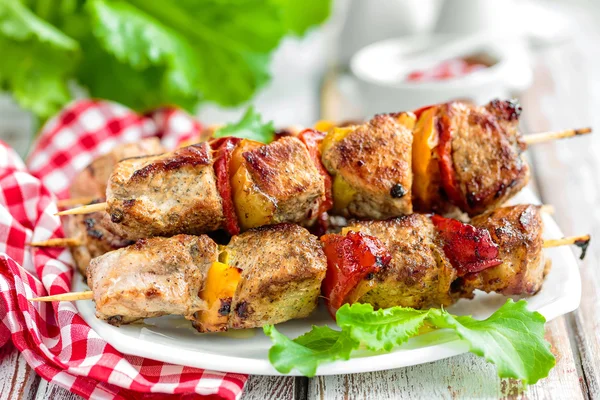 Kebab con verduras —  Fotos de Stock