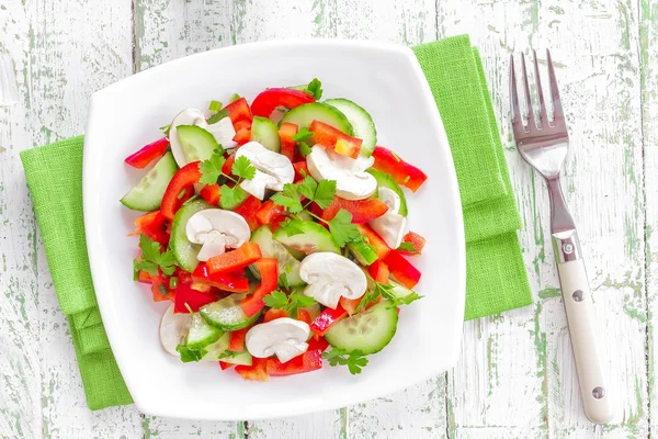 Salade de légumes aux champignons — Photo