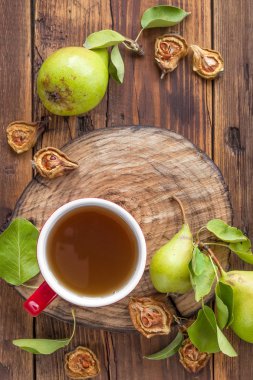 Kurutulmuş meyve kompostosu