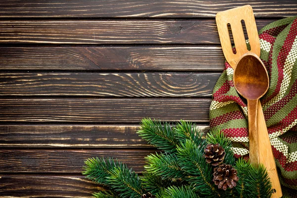 Weihnachtsmenü auf Holzgrund — Stockfoto