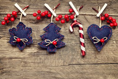 Noel dekorasyonu ile süsler