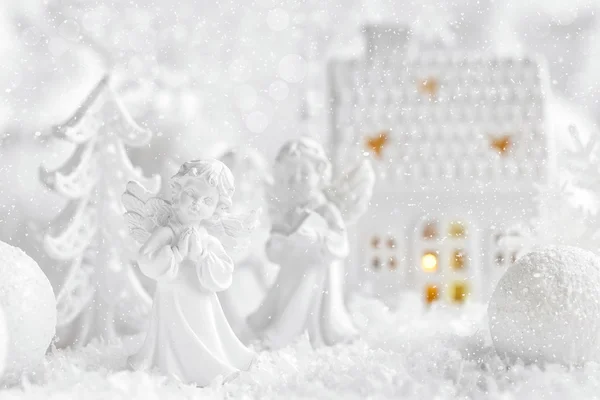 Decoración de Navidad con ángeles —  Fotos de Stock