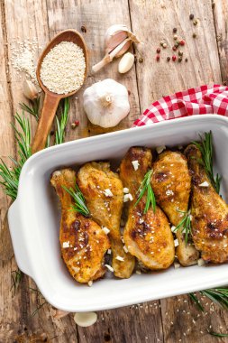 tavuk budu sarımsak ile