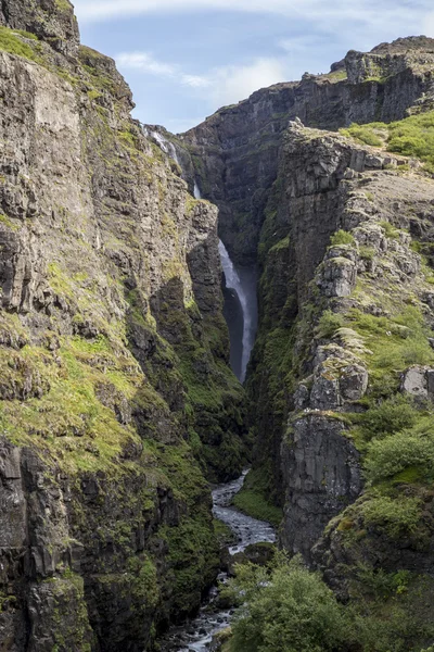 Cascada en Islandia —  Fotos de Stock