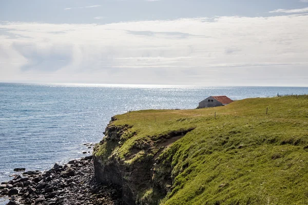 House by the coast — Stock Photo, Image