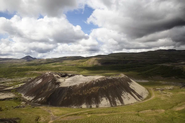 Extinct volcano — Stock Photo, Image