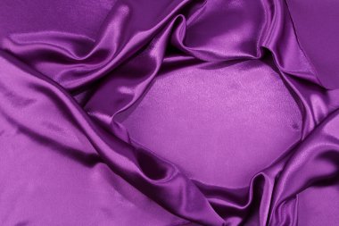Mor ipek kumaş